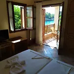 Appartement Aristotelis *