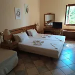 Aristotelis * Patitiri