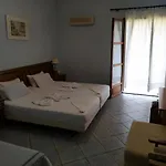Aristotelis * Patitiri