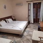 Aristotelis Appartement