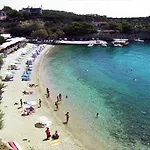 Aristotelis *