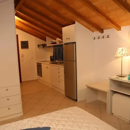 Apartament Aristotelis *