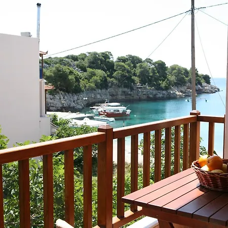 Aristotelis *