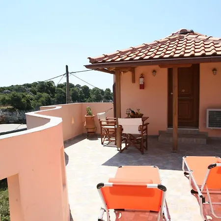 Aristotelis Appartement *