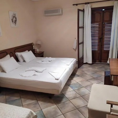 Aristotelis Apartment