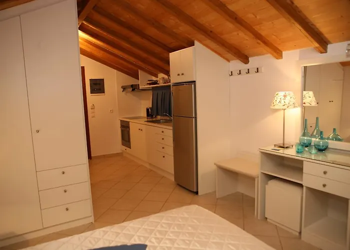 Apartment Aristotelis *